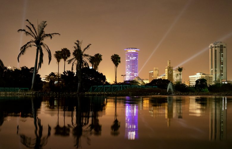 Ville de Nairobi la nuit